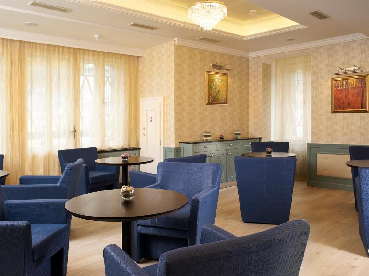 Ea Apartmany Mozart Karlovy Vary Exterior foto