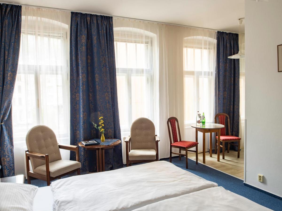 Ea Apartmany Mozart Karlovy Vary Exterior foto